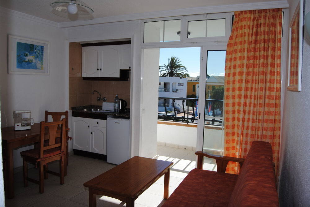 Atlantic Sun - Gay Men Only 3*