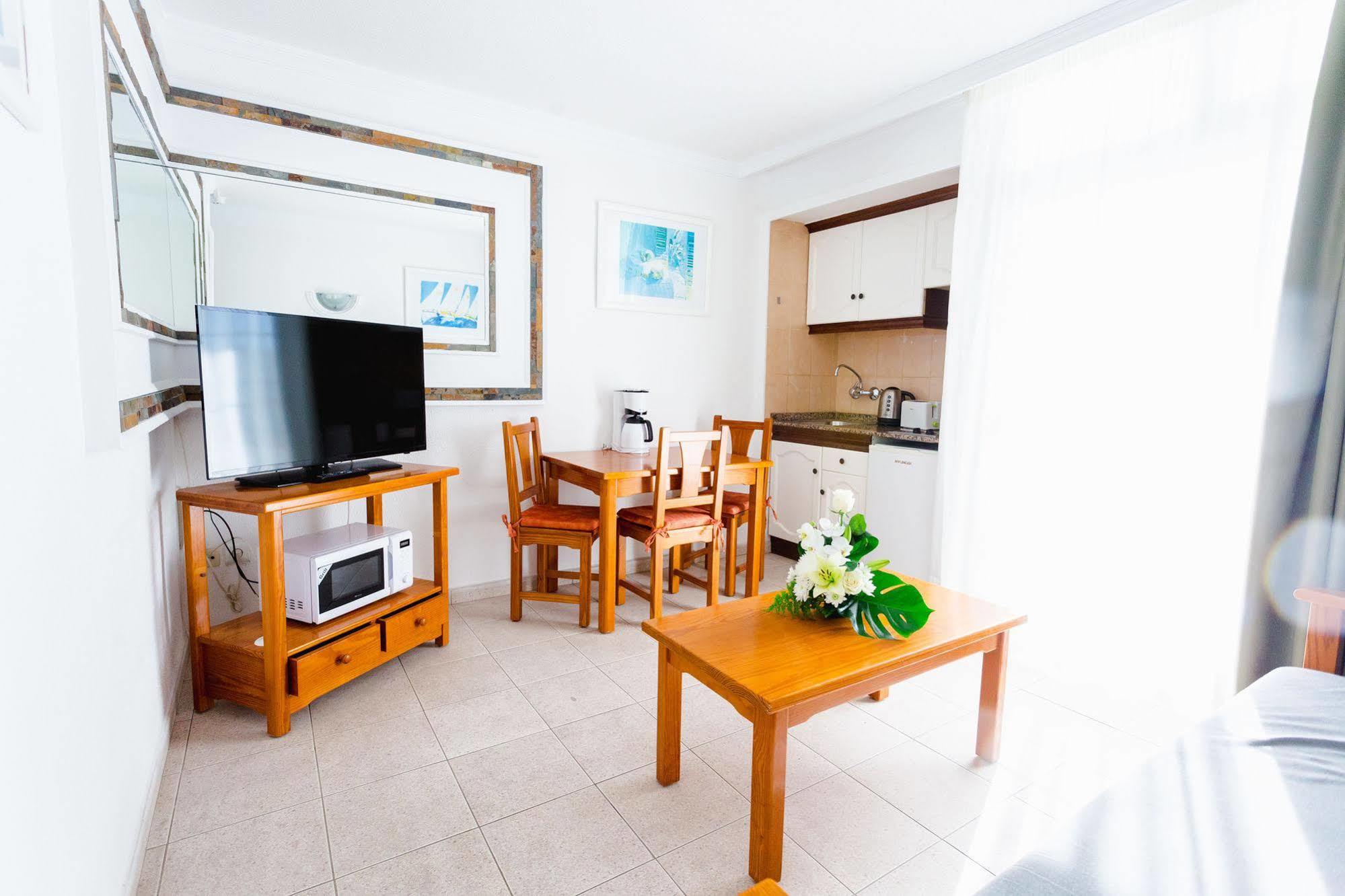 Atlantic Sun - Gay Men Only Hotel 3*