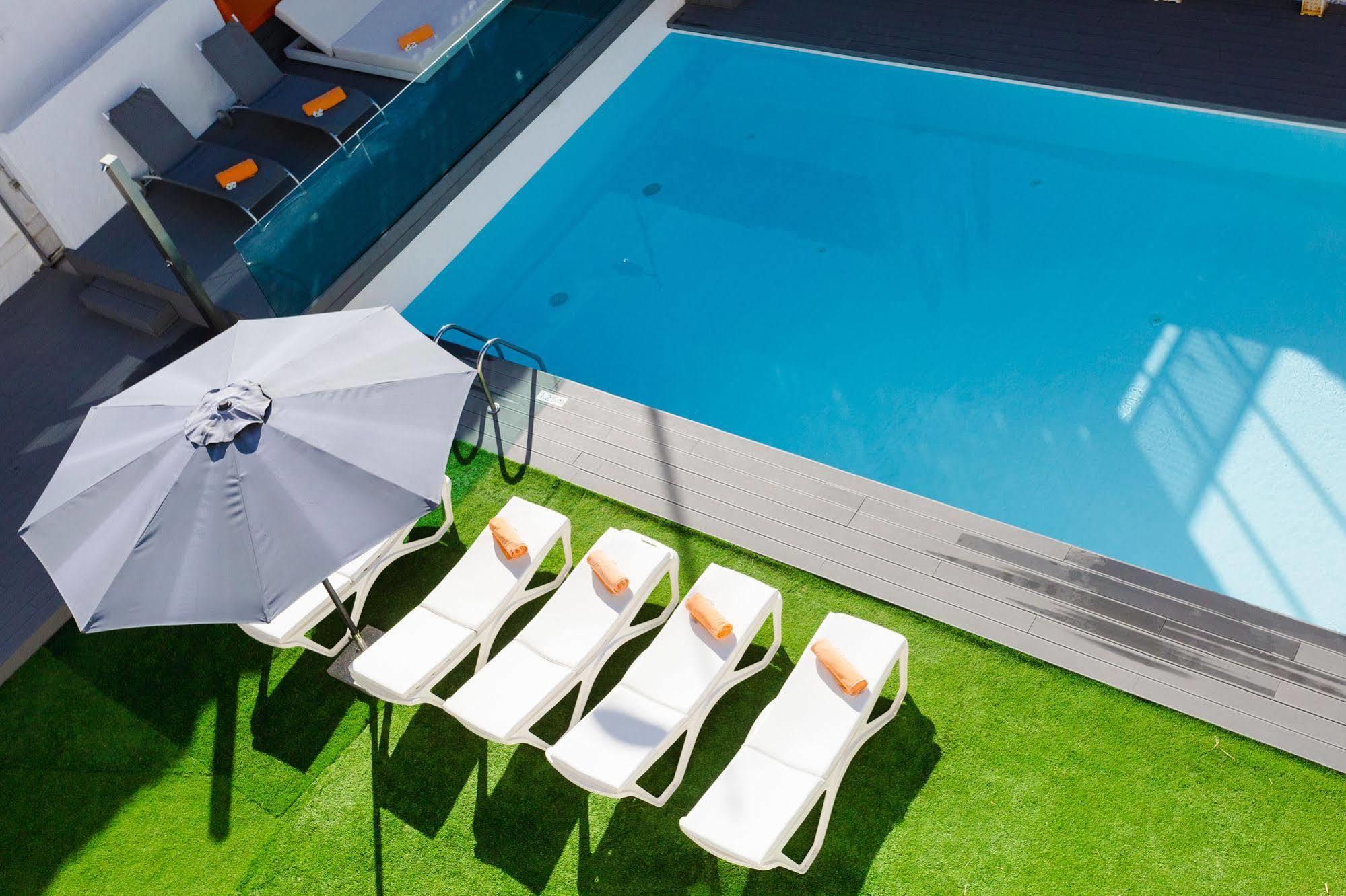 Atlantic Sun - Gay Men Only 3*